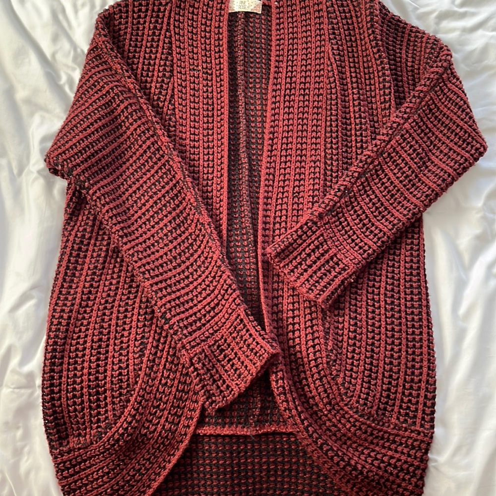 Warm & Cozy Cardigan - Maroon & Black